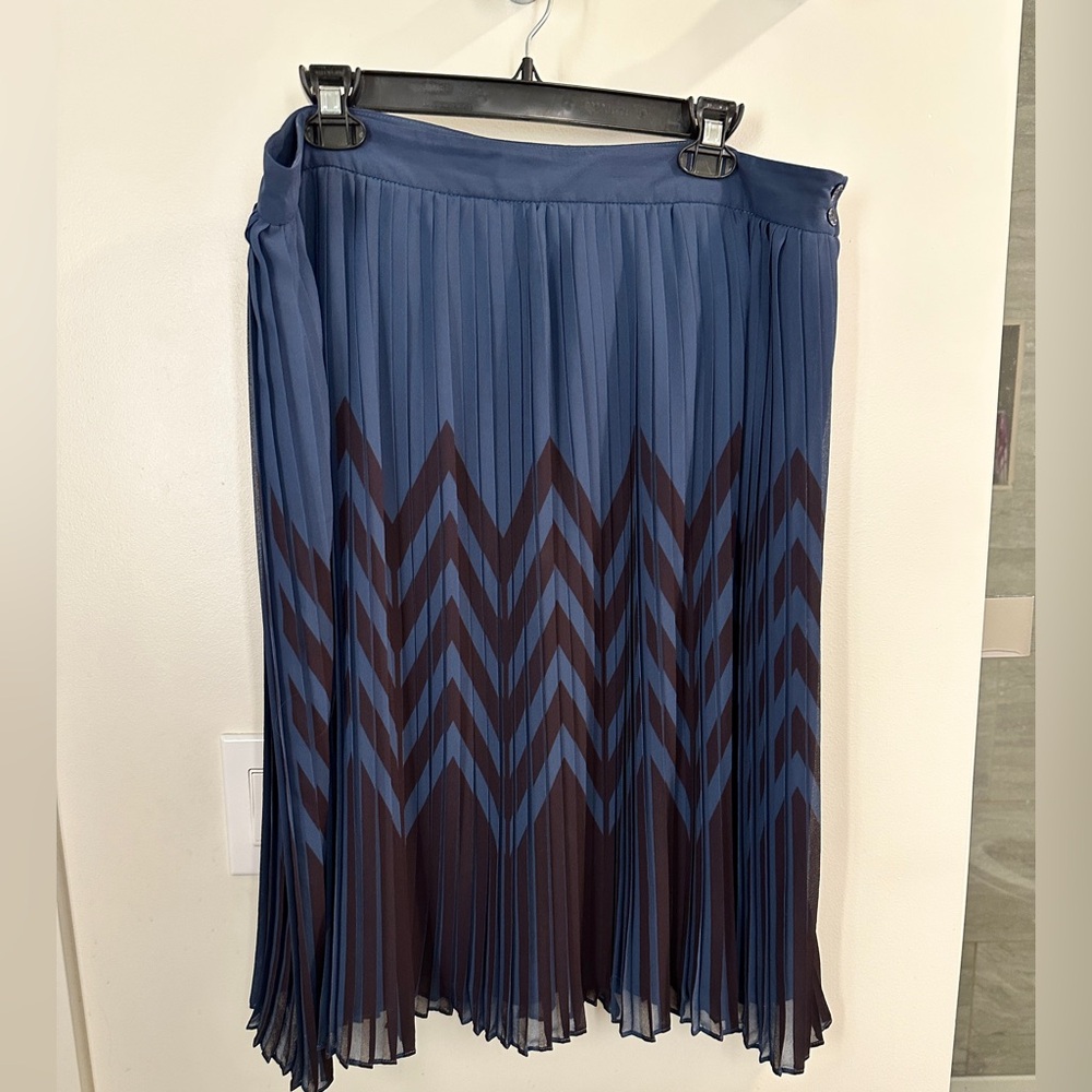 ModCloth Scene of your Studies Skirt Navy Blue black Pleated Midi TWEE 1X 16 18